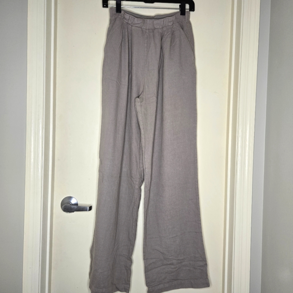 NWT Bobi wide leg pleated pant, lead gray